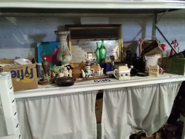 lot 536 quantity of house hold items