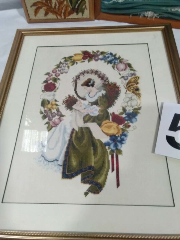 lot 557 2 framed tapestry’s & framed picture made of material - Image 4