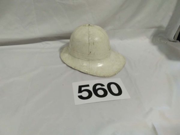 lot 560 pith helmet