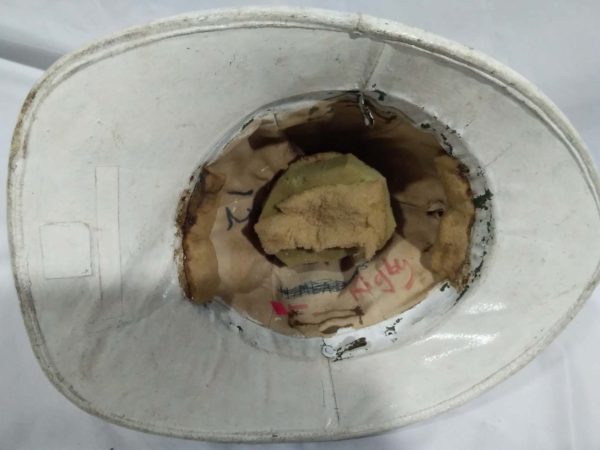 lot 560 pith helmet - Image 4