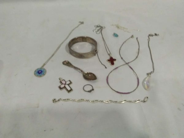 lot 294 various items inc silver & chunky silver bracelet