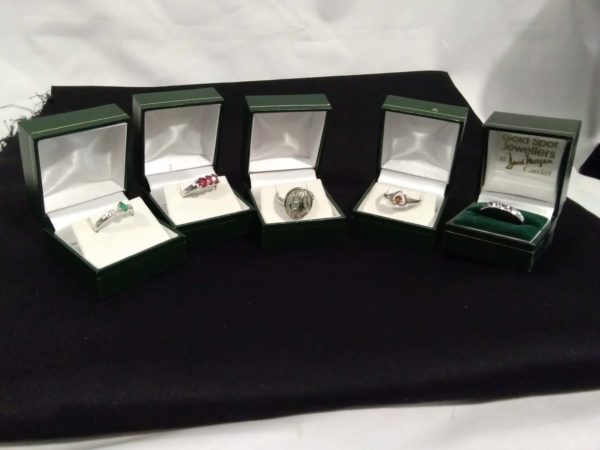 lot 301 5 sterling silver rings (boxes not included)