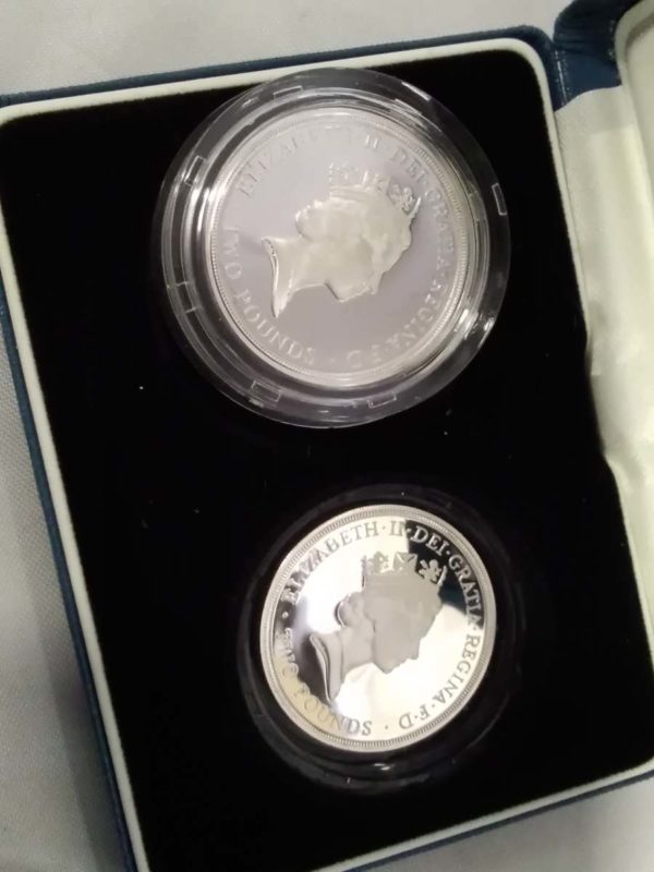 lot 306  1989 £2 silver proof two-coin set - Image 3