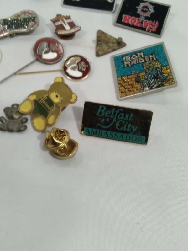 lot 308  badges and pins - Image 5