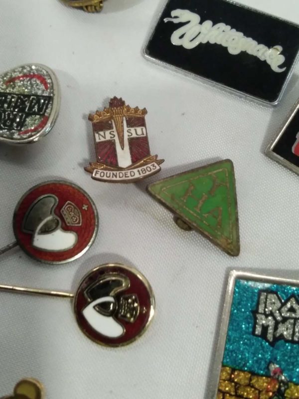 lot 308  badges and pins - Image 4