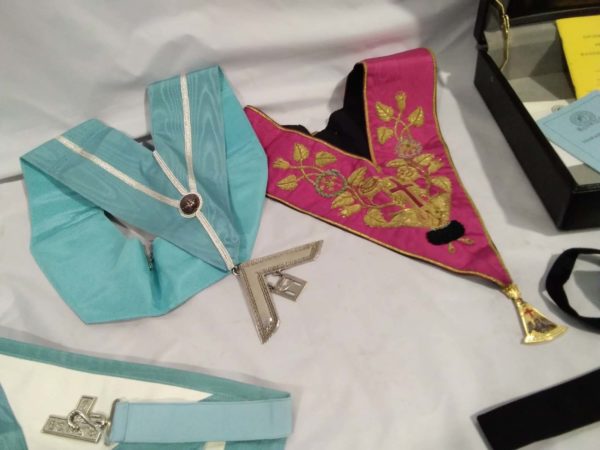 lot 331  masonic sashes  & apron ect - Image 5