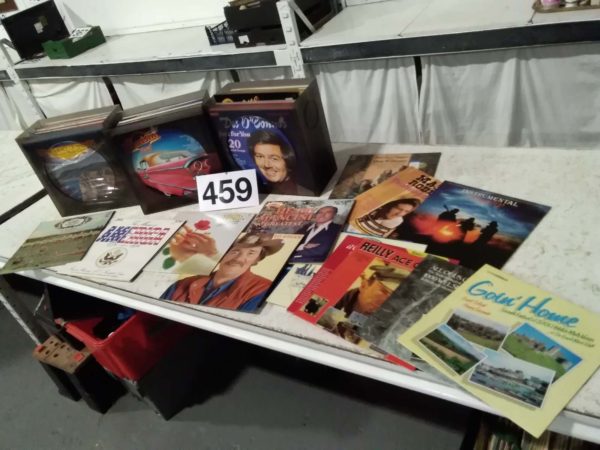 lot 459 record holders & vinyl records