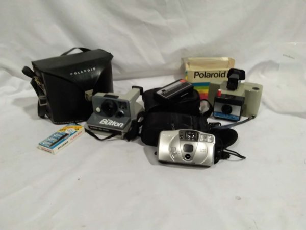 lot 467 vintage / retro cameras