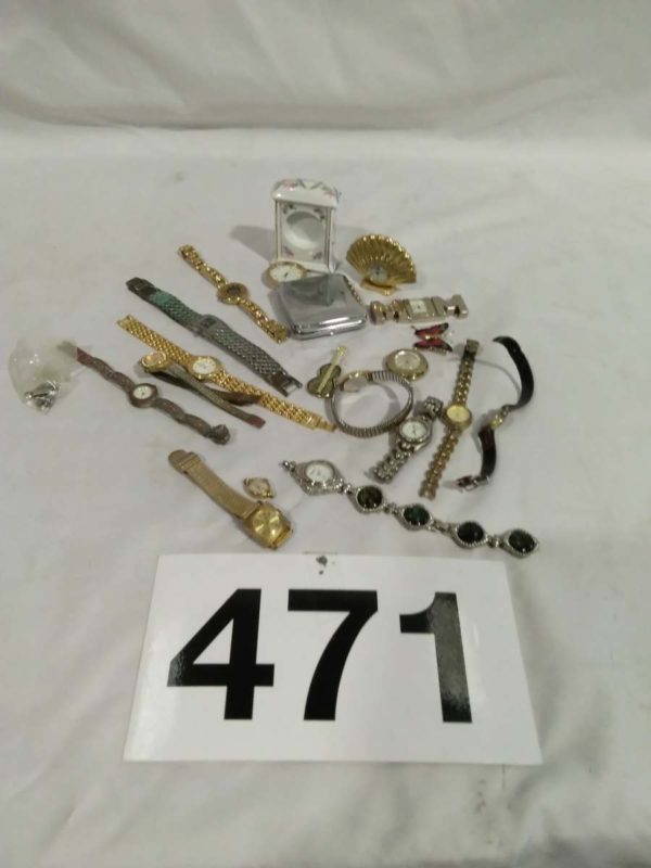 lot 471 quantity of watches, miniataure clocks, etc. - Image 2