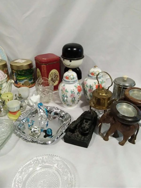 lot 503 ginger jars, wooden bowl, ornaments, elephant ashtrays etc - Image 2