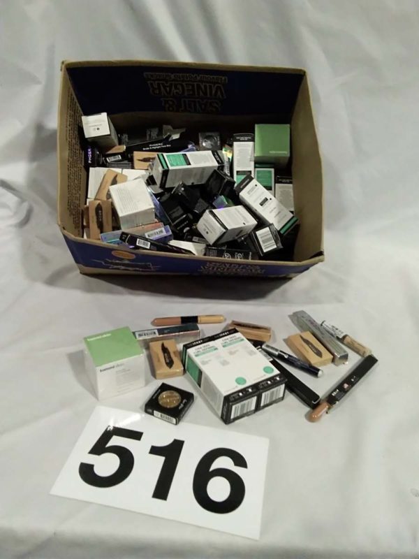 lot 516 assorted makeup