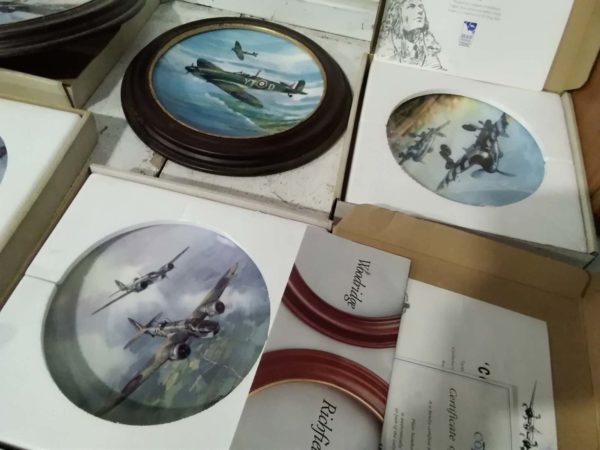 lot 520 Coalport collectors plates - Image 2