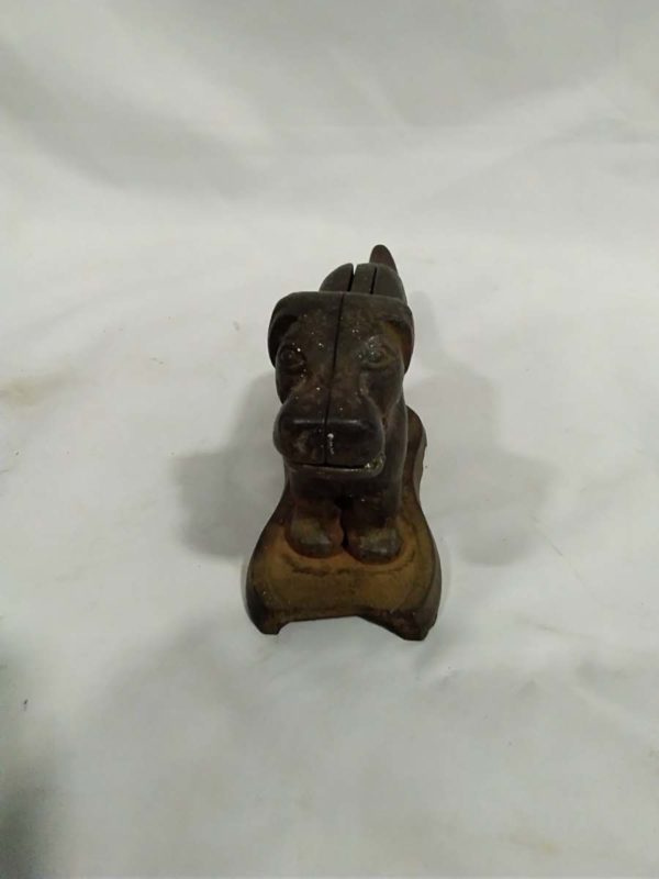 lot 527 victorian cast iron nut cracker in the form of a dog - Image 3