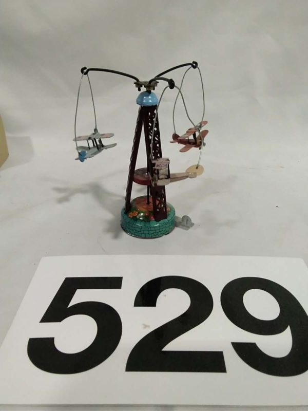 lot 529 tin plate revolving planes  fair ground ride - Image 2