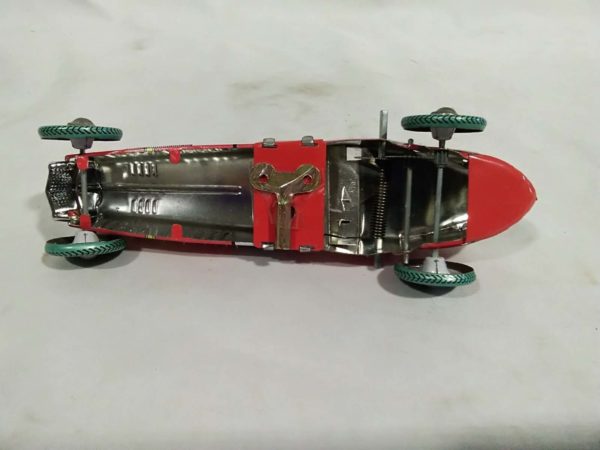 lot 533 tin plate Red racing car - Image 4