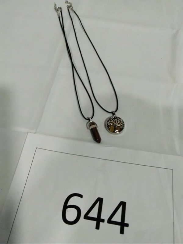 lot 644 tigers eye necklaces - Image 3