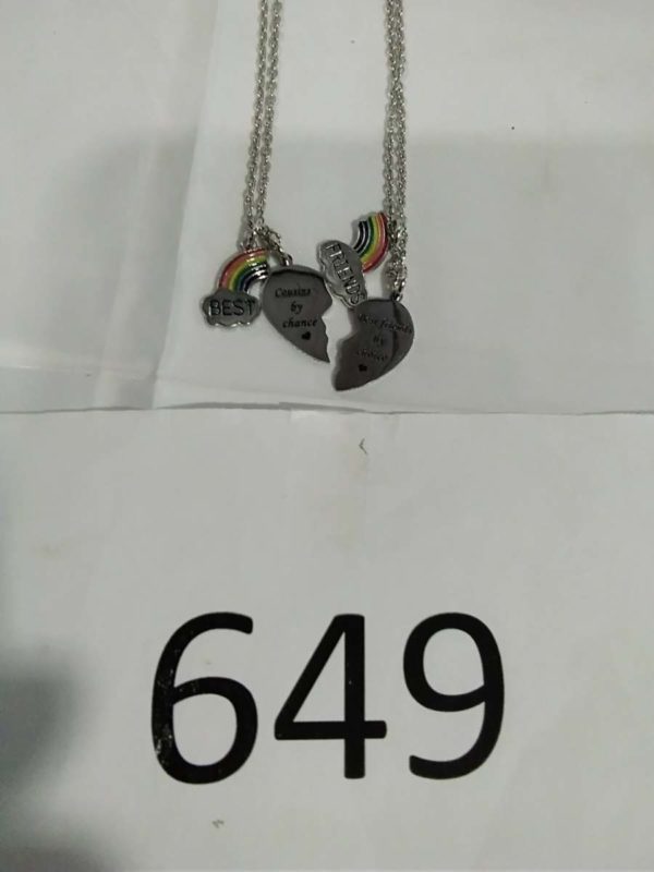 lot 649 2 x best friends pendants - Image 4