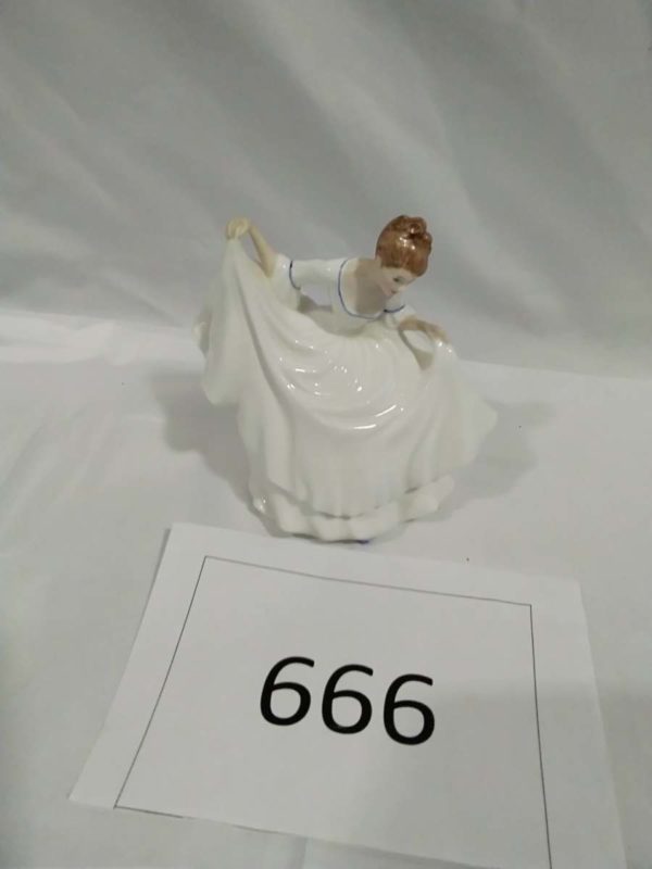 lot 666 Royal Doulton Pamela HN2479