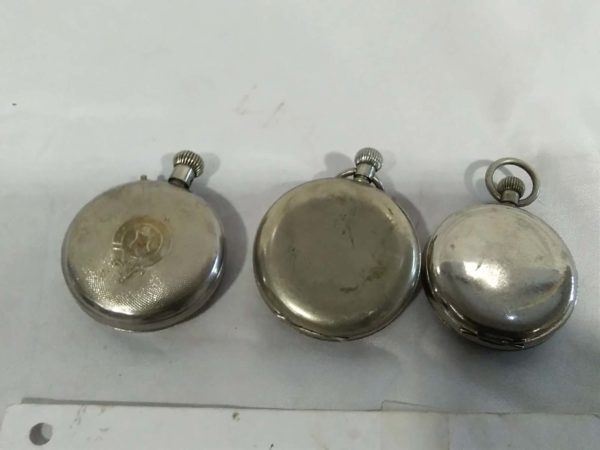 lot 140 3 pocket watches ( spares repairs) - Image 2