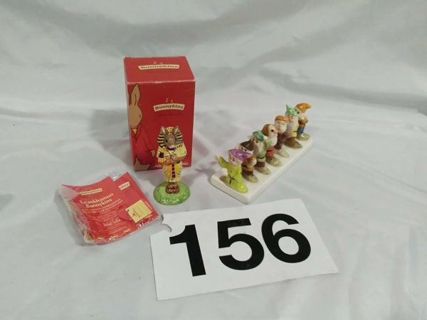 lot 155 4 x piceces of wade inc toad of toad hall