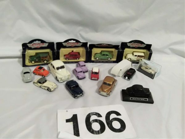 lot 166 vraious diecast model cars