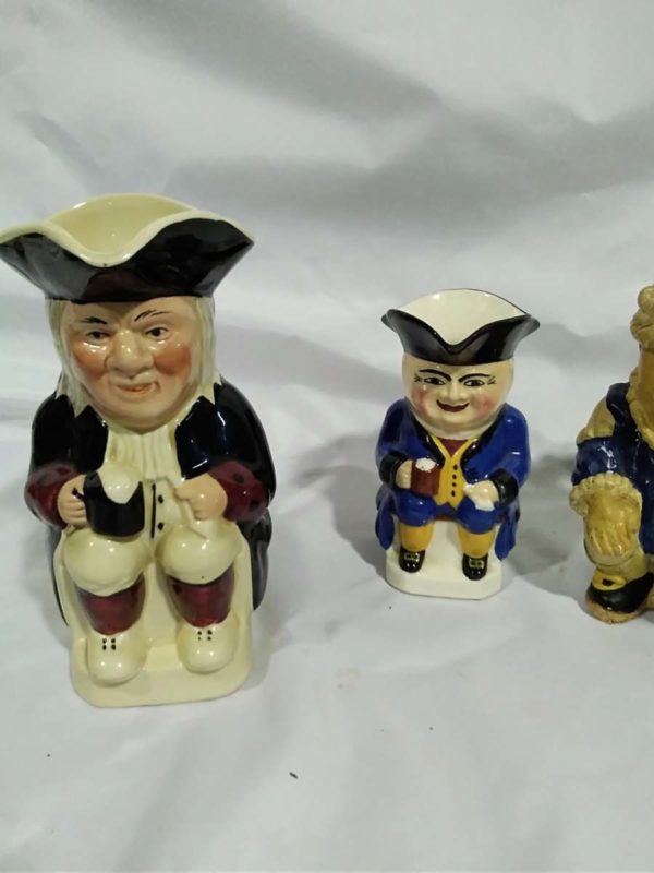 lot 168 charactor jugs x4 - Image 5