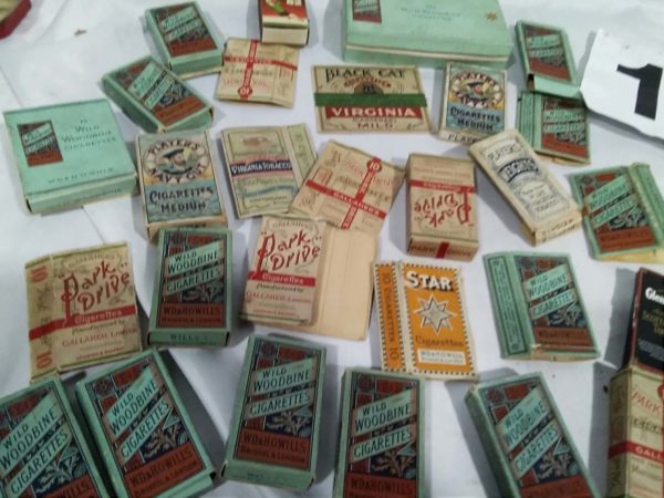 lot 170 empt vintage cigerette packets - Image 4