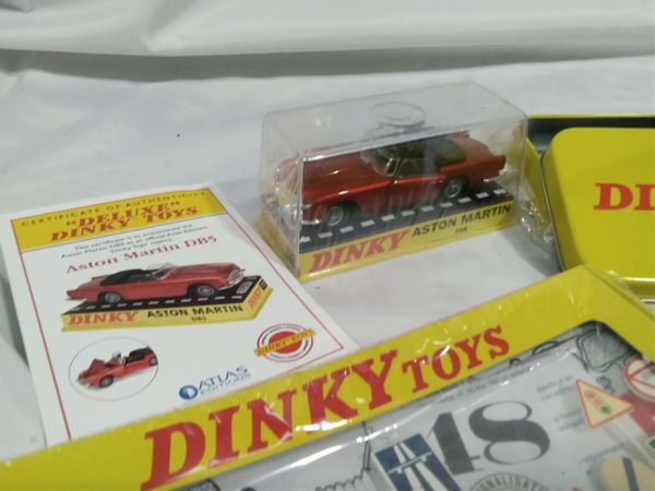 lot 174  Dinky model cars, booklets, accessories - Image 6