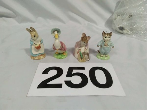 lot 250 Beatrix potter figures Royal Albert