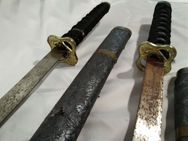 lot 342 ornamental chinese sabres / swords in gray cases with grape vine pattern ( small & large) - Image 3