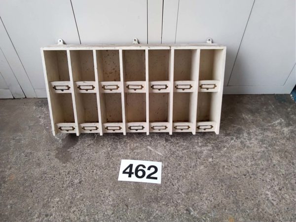 lot 462  wooden wall hanging unit ( has woodwrom)