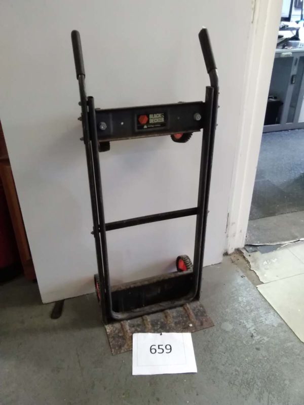 lot 659 Black & Decker trolley