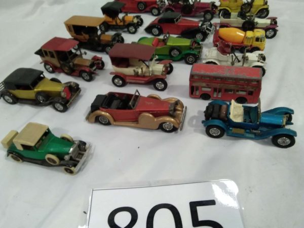 lot 805 die-cast modle cars inc matchbox - Image 2