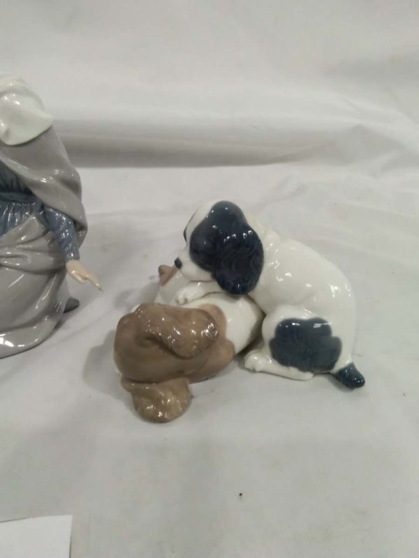 lot 842 Lladro & NAO ornaments, dogs, mary & scroll - Image 7