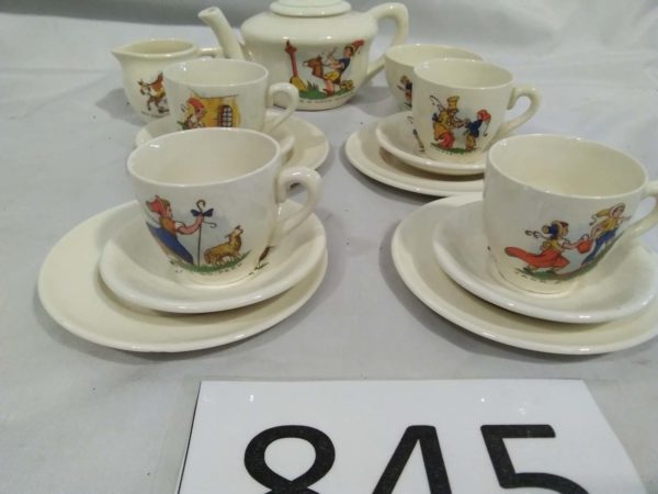 lot 845 vintage 1950’s nursery ryhme child’s tea set - Image 2