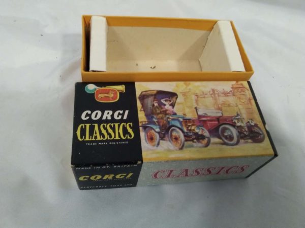 lot 852 boxed Corgi 1915 ford model T - Image 5