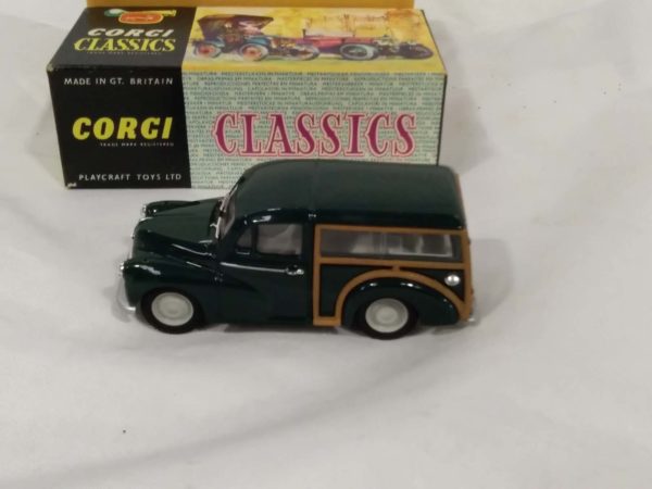 lot 853 boxed Corgi Morris Minor - Image 2