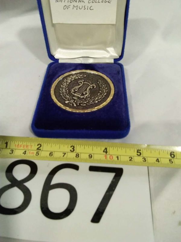 lot 867 senior award medal nation college of music - Image 4