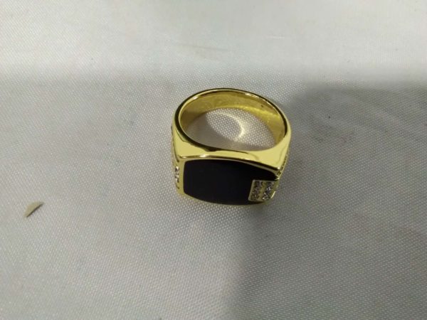 lot 876 Gents dress signet ring size R - Image 3