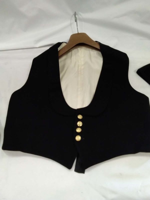 lot 892 Naval dress suit, jacket, waistcoat, trousers, Dicky bow, cummerbund - Image 6