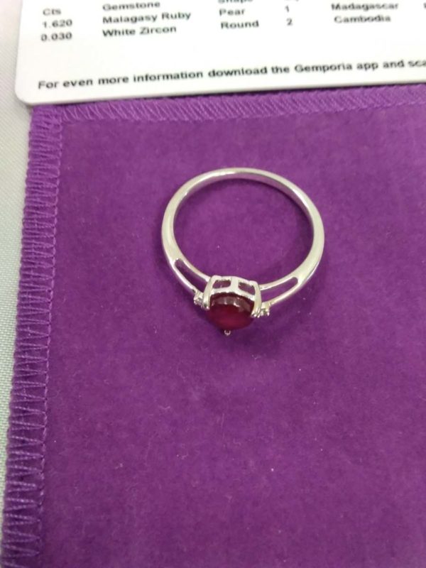 lot 017 Malagasy ruby & white zircon sterling silver ring - Image 2