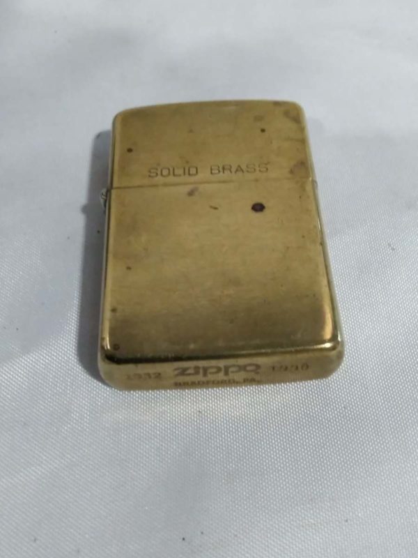 lot 066 lighters inc zippo, acme girl guide whistle, art deco bottle opener, timers & gents watches etc - Image 3