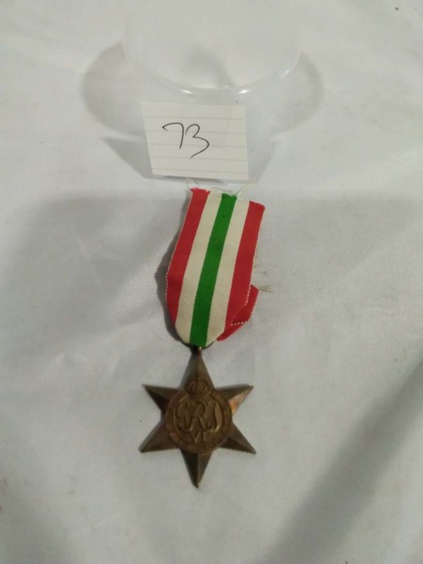 lot 073 Italy star medal