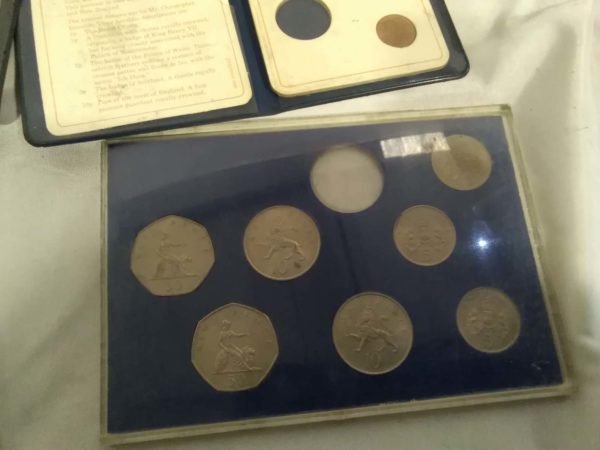 lot 078 presentation coin sets ( some partial) - Image 3