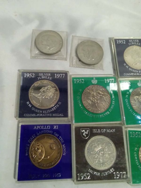 lot 079 12 assorted commemorative coins - Image 4