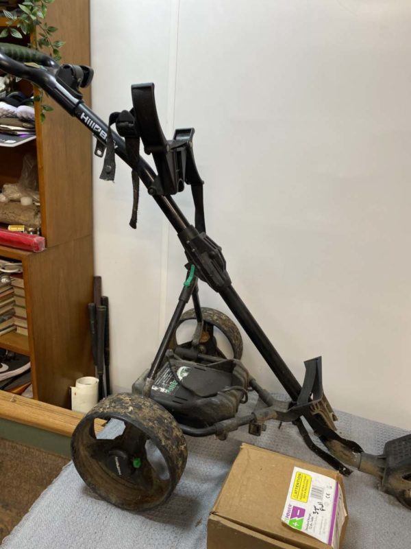 DH049 – HILLBILLY GOLF TROLLEY WITH BATTERY (TESTED & WORKING) & A PETRON GOLF TROLLEY  – COLLECTION FROM FFORESTFACH - Image 3