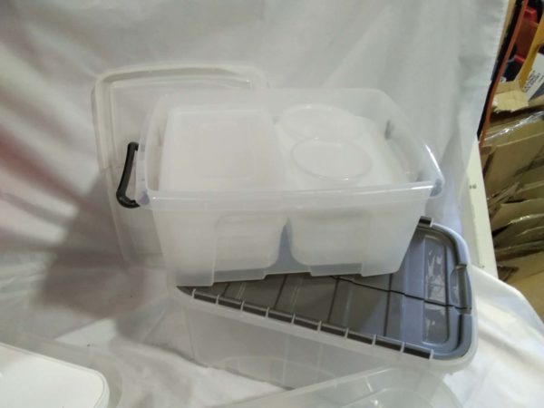 lot 196 quantity of food storage boxes - Image 4