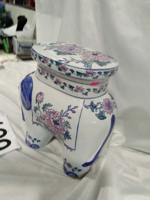 lot 199 ornamental ceramic elephant 13″ x 14″ - Image 4