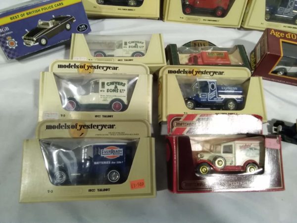 lot 214 boxed model vehicles models of yesterday, pewter danbury mint - Image 2