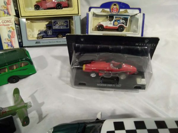 lot 235 model planes, cars & vans - Image 8